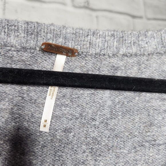 Free People Women's Gray Complete Me Sweater Cotton Alpaca Blend Size Medium - Picture 9 of 9
